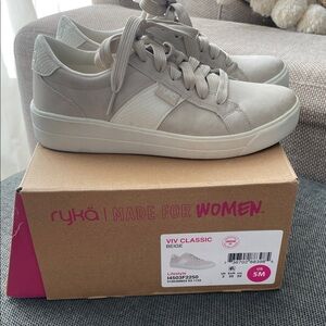 Ryka Viv Classic Women's Sneakers - Beige